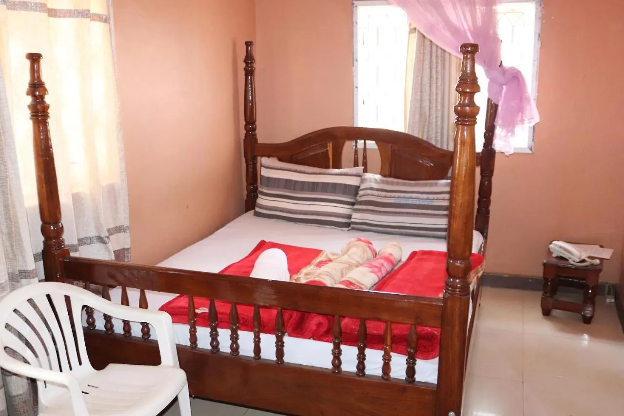 Luwafu Guest House Kampala